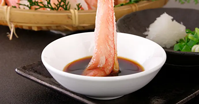 カニを茹でる、焼く、揚げるなどの基本的な調理方法